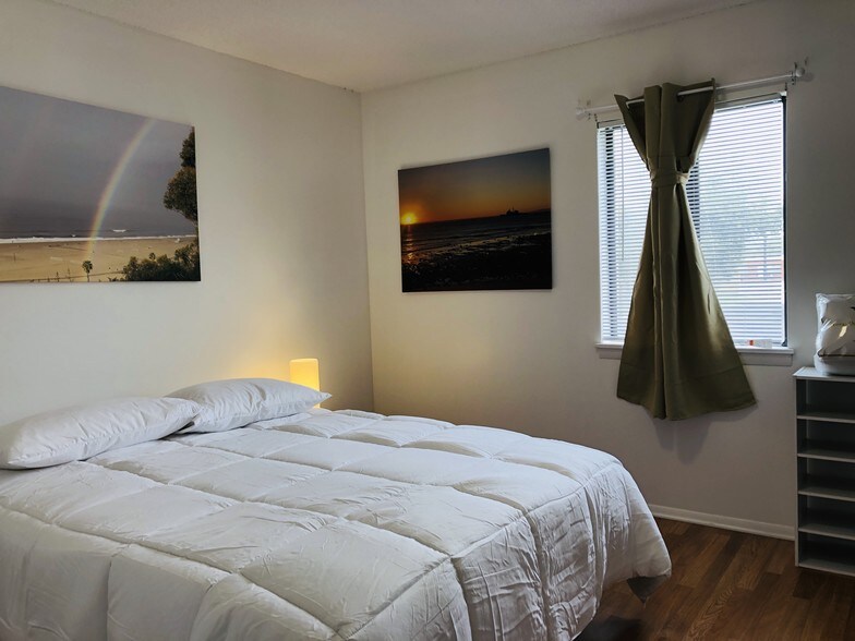 More Photos Of 2222 Jordan Ln SW, Huntsville Apartments For Sale