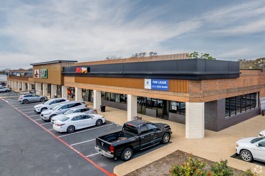 More Photos Of 9070 Research Blvd, Austin Unknown For Lease