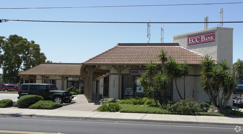 More Photos Of 3775 Main St, Oakley Freestanding For Lease