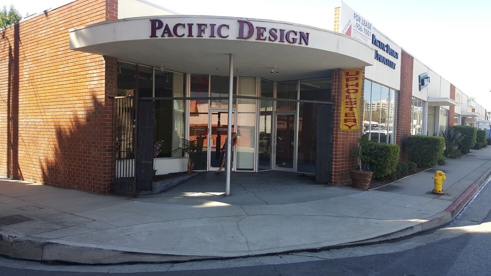 More Photos Of 1194-1200 E Walnut St, Pasadena Storefront For Lease