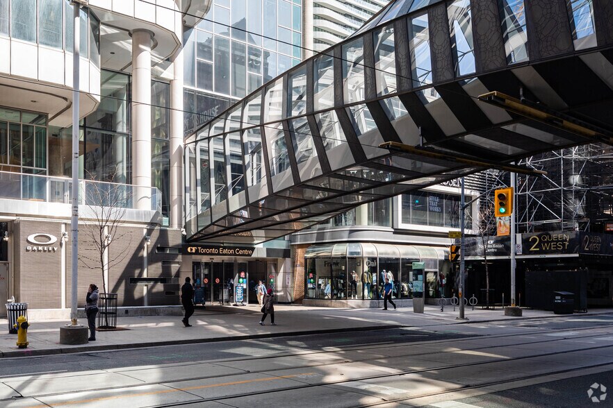 More Photos Of 220 Yonge St, Toronto General Retail For Lease