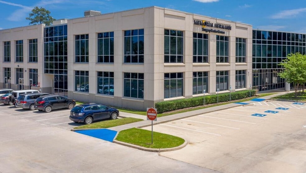 More Photos Of 1501 River Pointe Dr, Conroe Medical For Lease