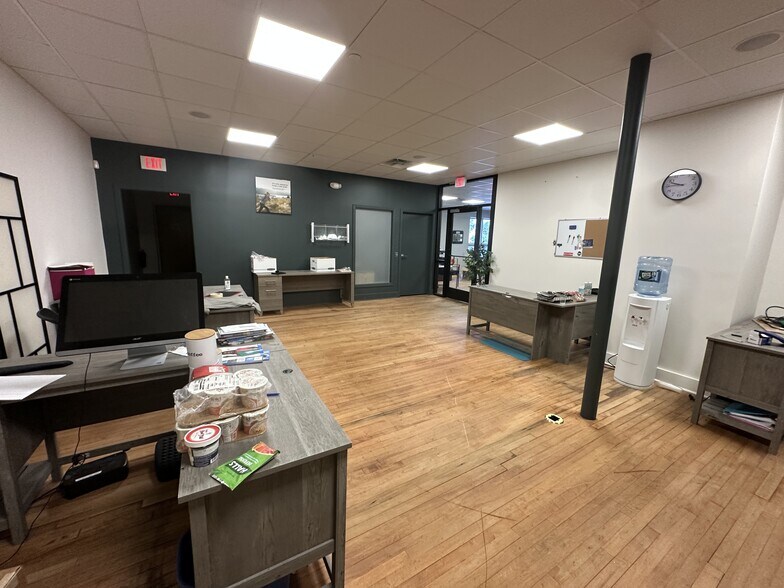 More Photos Of 685 Congress St, Portland Restaurant For Lease