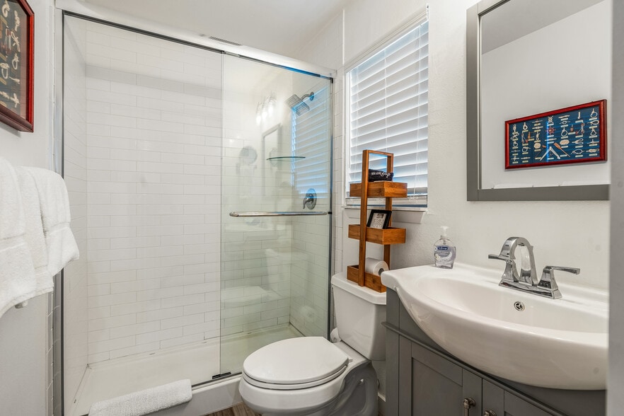 More Photos Of 11450 S Indian River Dr, Sebastian Hotel For Sale