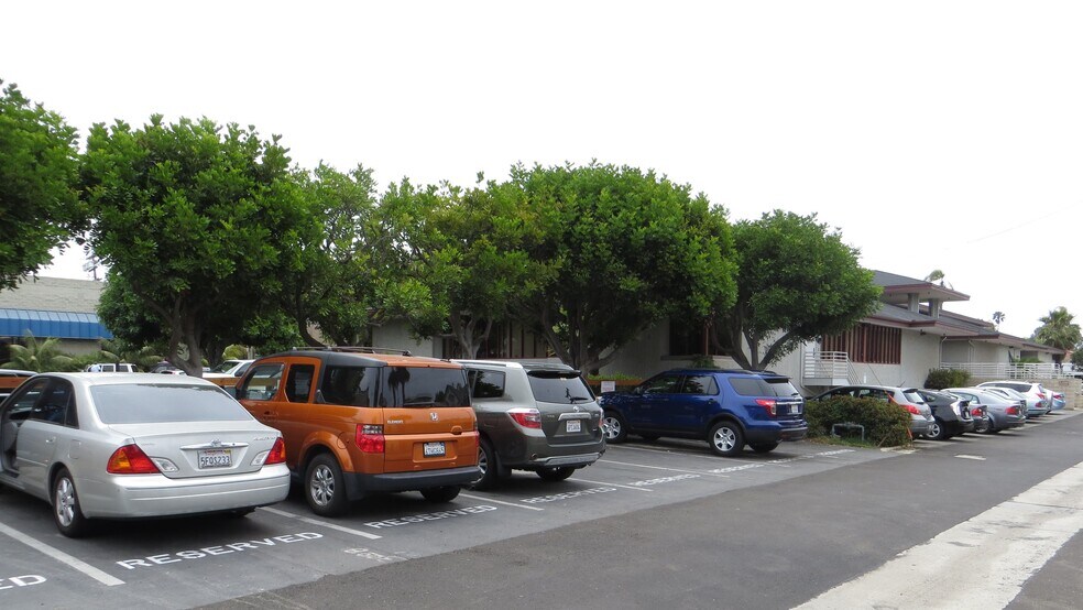 More Photos Of 700 2nd St, Encinitas Medical For Lease