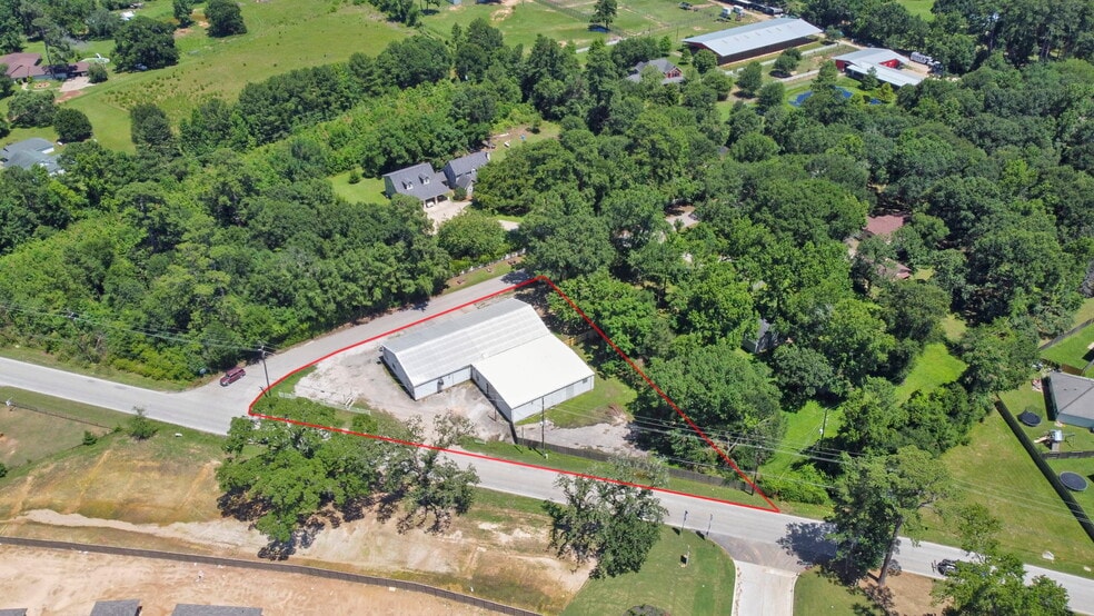 More Photos Of 25232 Hardin Store Rd, Magnolia Manufacturing For Lease