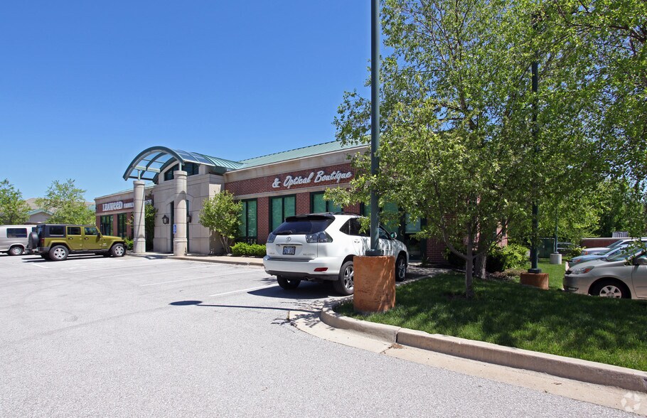 More Photos Of 11305 Ash St, Leawood Medical For Lease