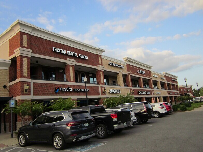 More Photos Of 3046 Columbia Ave, Franklin Storefront Retail Office For Lease