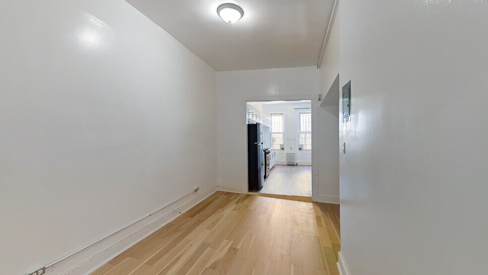 More Photos Of 181 Irving Ave, Brooklyn Storefront Retail Residential For Sale