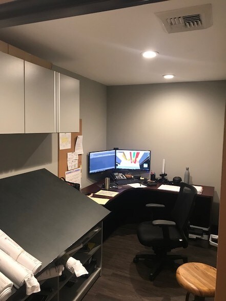 More Photos Of 3700 N Industry Ave, Lakewood Research And Development For Lease