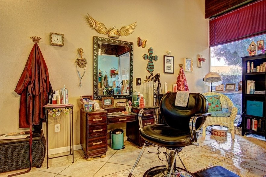 More Photos Of 4600 Ocean Dr, Corpus Christi Apartments For Sale
