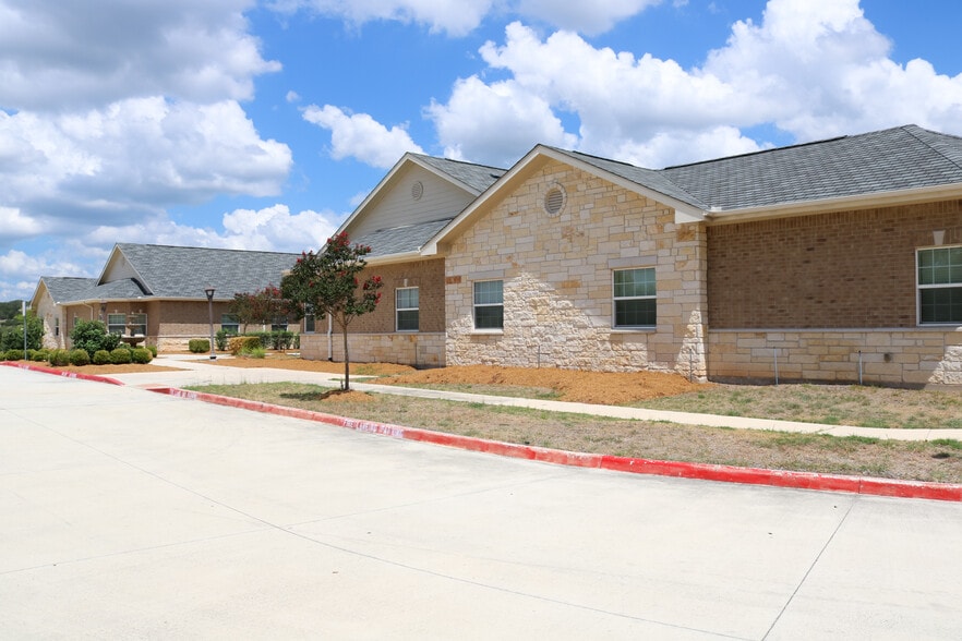 More Photos Of 20271 Stone Oak Pkwy, San Antonio Skilled Nursing Facility For Sale