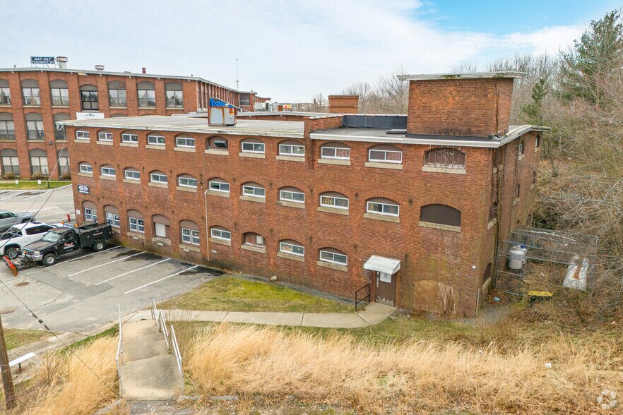 More Photos Of 847 Pleasant St, Fall River Manufacturing For Lease