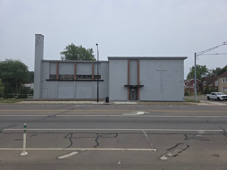 More Photos Of 15760 E Warren Ave, Detroit Schools For Sale