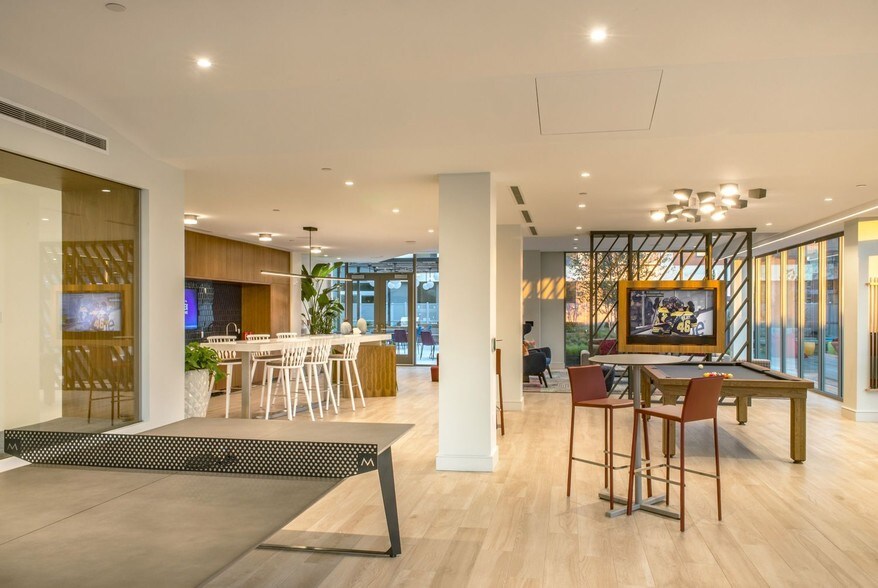 More Photos Of 190 Pleasant St, Malden Apartments For Lease