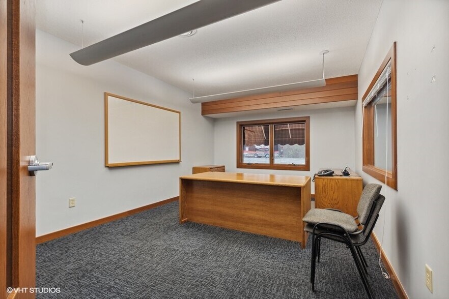 More Photos Of 454 County Rd V V, Somerset Manufacturing For Sale