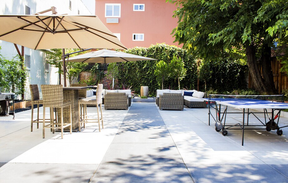 More Photos Of 476 S 1st St, San Jose Office For Sale