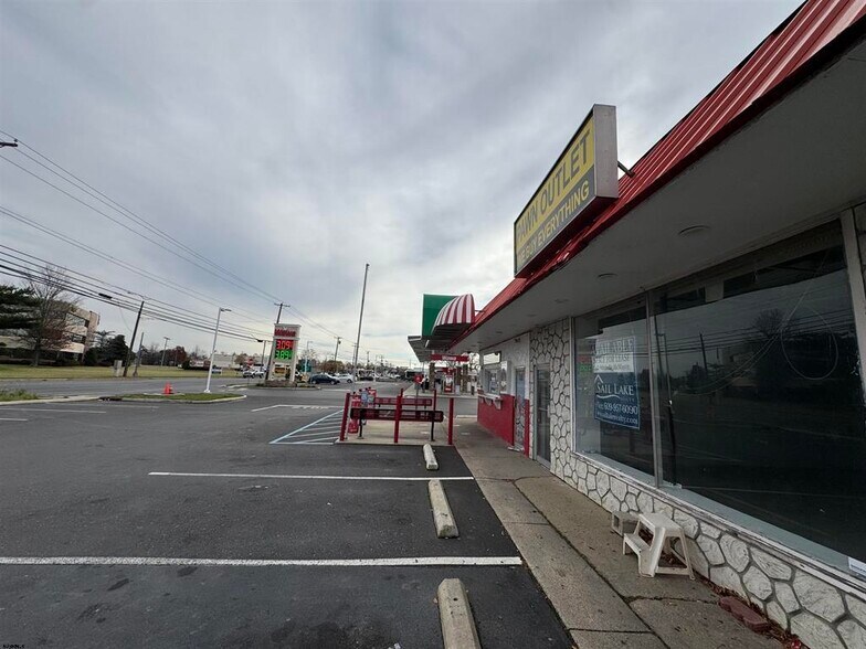 More Photos Of 10 N White Horse Pike, Hammonton General Retail For Lease