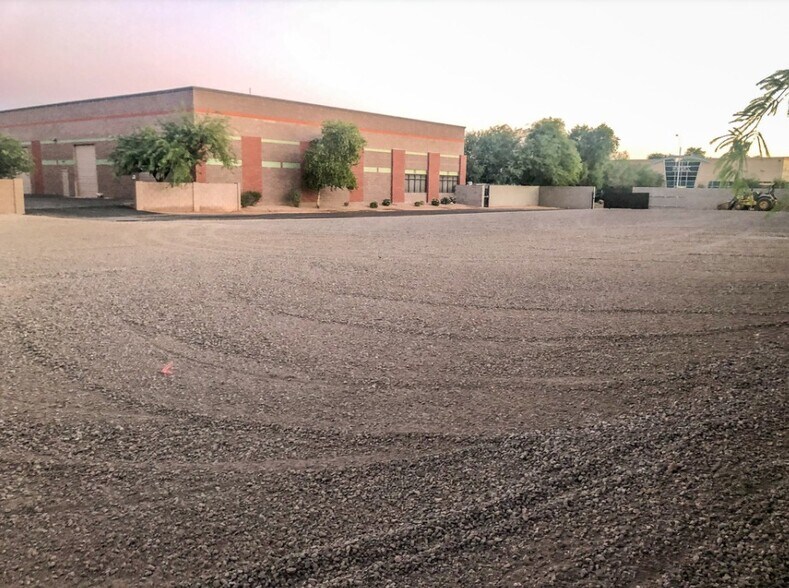 More Photos Of 190 E Corporate Pl, Chandler Land For Lease