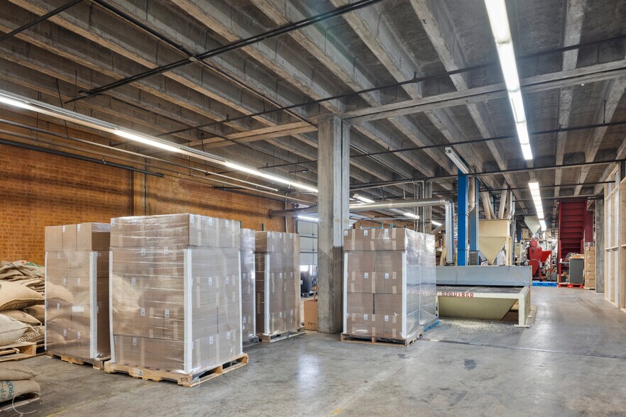 More Photos Of 11 NE 11th St, Oklahoma City Warehouse For Sale