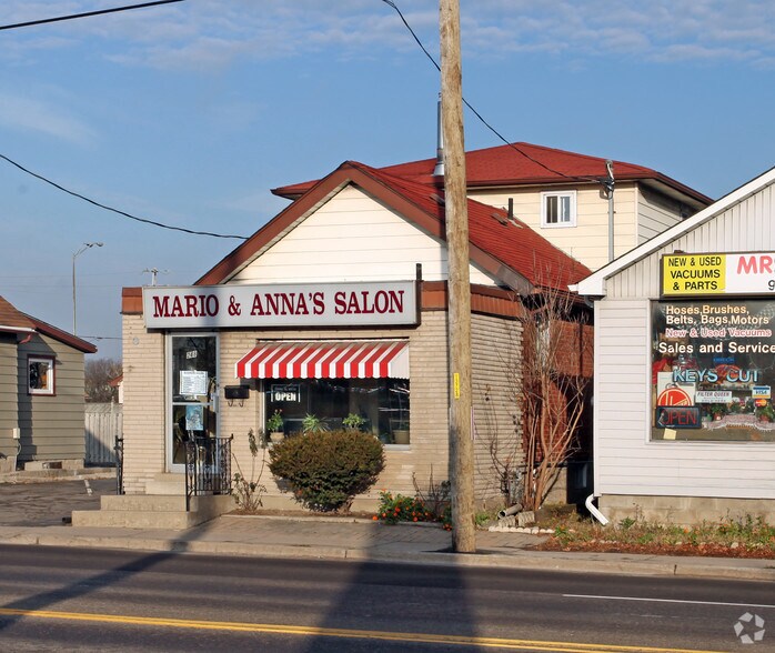 More Photos Of 248 Bloor St E, Oshawa Storefront Retail Residential For Sale