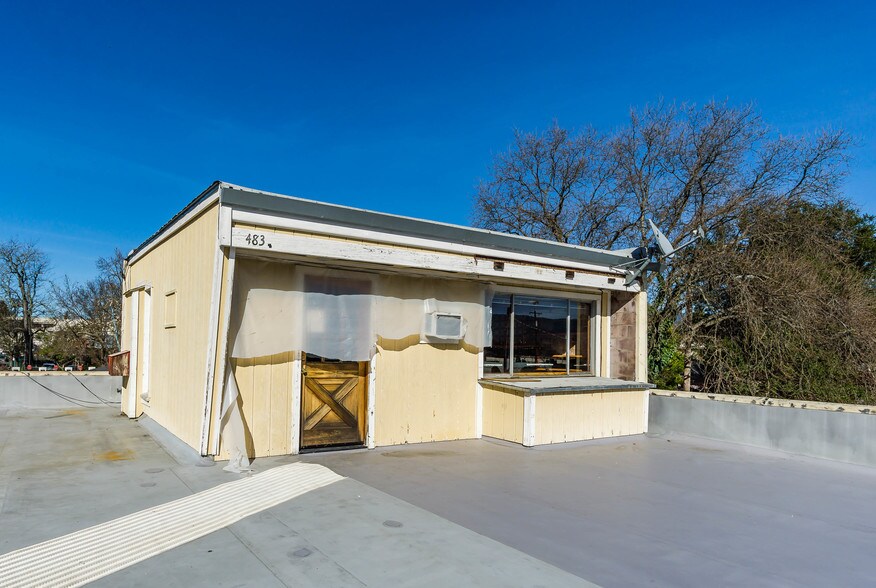 More Photos Of 290 Seminary Ave, Ukiah Storefront Retail Residential For Sale