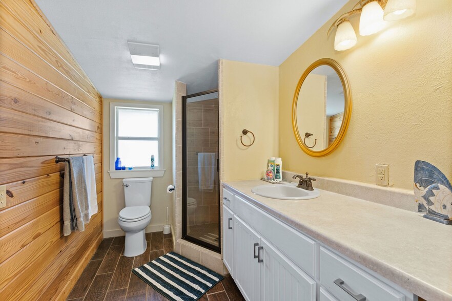 More Photos Of 5322 State Hwy 16 N, Bandera Hospitality For Sale