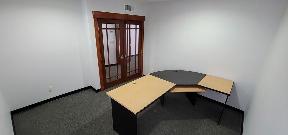 More Photos Of 370 W 6th St, San Bernardino Loft Creative Space For Sale