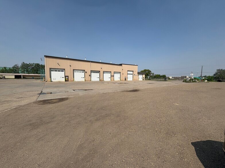 More Photos Of 3201 84th Ave NW, Strathcona County Manufacturing For Lease