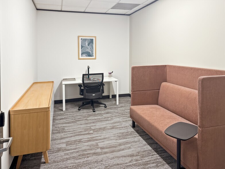 More Photos Of 1415 Louisiana St, Houston Coworking Space