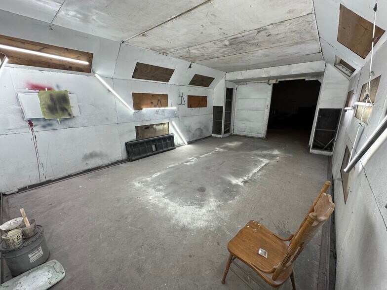 More Photos Of 2211 Windsor St, Chattanooga Service For Sale