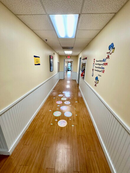 More Photos Of 1301 N Lakeline Blvd, Cedar Park Schools For Sale