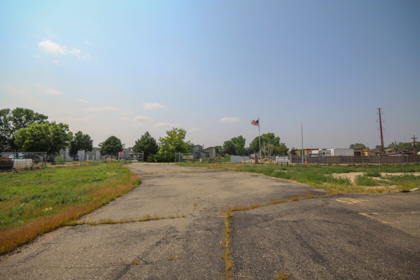 More Photos Of 1020 S Garfield Ave, Loveland Warehouse For Sale