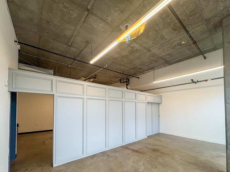More Photos Of 4252 SE Belmont St, Portland Apartments For Lease