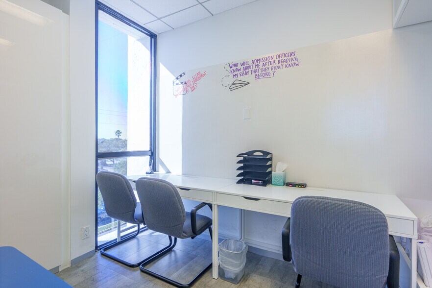 More Photos Of 2450 Hollywood Blvd, Hollywood Loft Creative Space For Sale