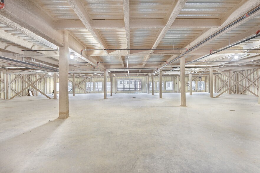 More Photos Of 457-469A W Broadway, Boston Apartments For Lease