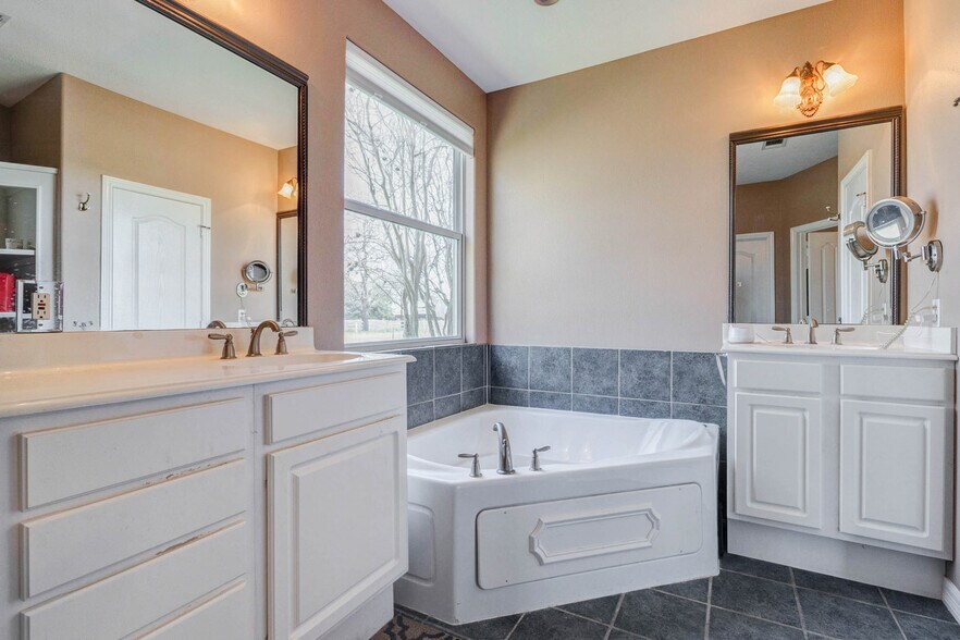 More Photos Of 38094 Joe Loggins Rd, Hempstead Specialty For Sale