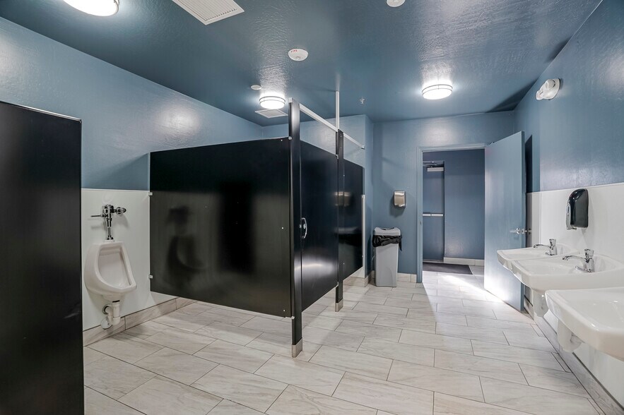 More Photos Of 9500 E Lorna Ln, Prescott Valley Specialty For Sale
