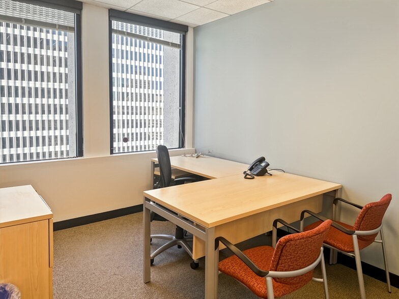 More Photos Of 50 California St, San Francisco Coworking Space