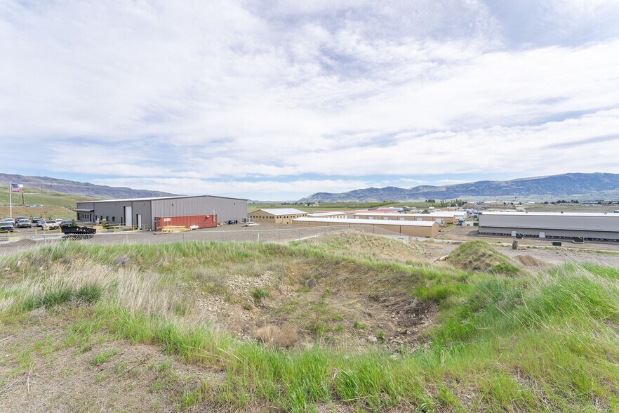 More Photos Of 501 Urban Industrial Way, East Wenatchee Land For Sale
