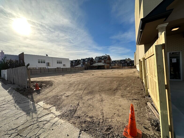 More Photos Of 90-01 Beach Channel Dr, Rockaway Beach Medical For Sale