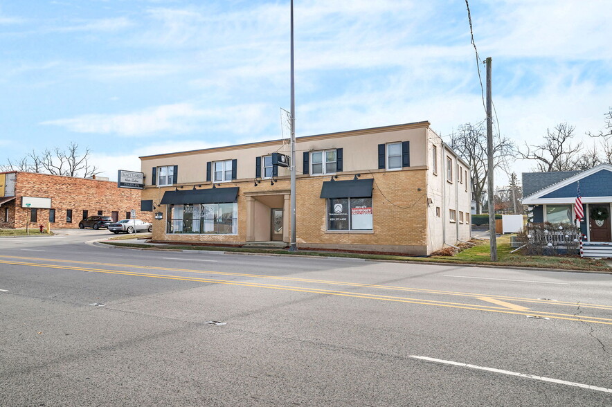 Primary Photo Of 304 W Maple St, New Lenox Storefront Retail Office For Lease