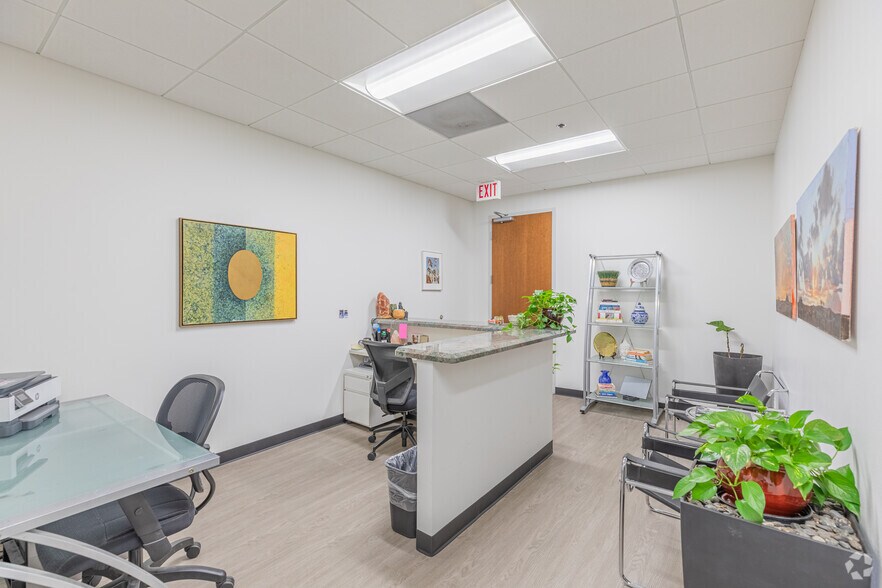 More Photos Of 8799 Balboa Ave, San Diego Office For Lease