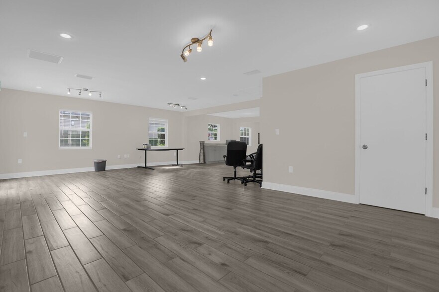 More Photos Of 1501 E Robinson St, Orlando Office Residential For Lease