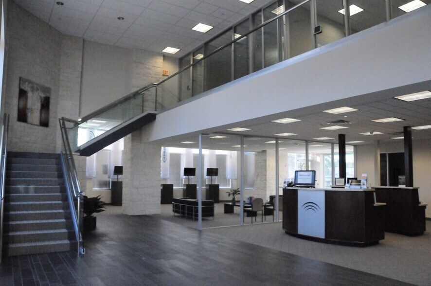 More Photos Of 26620 I-45, Spring Medical For Lease