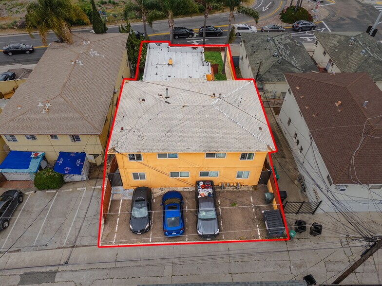 More Photos Of 3814-3818 Boundary St, San Diego Apartments For Sale