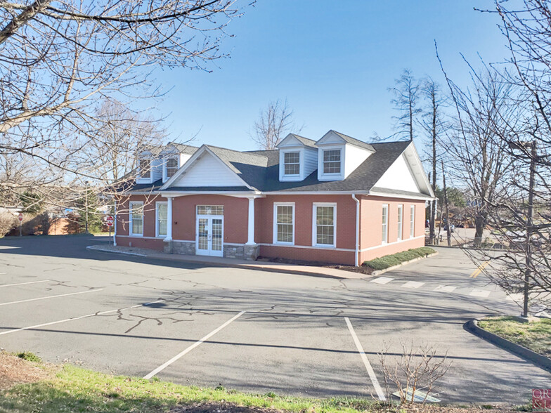 Primary Photo Of 768 N Main St, Manchester Bank For Lease