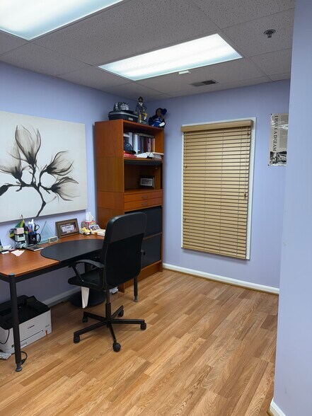 More Photos Of 5090-5096 Dorsey Hall Dr, Ellicott City Medical For Sale