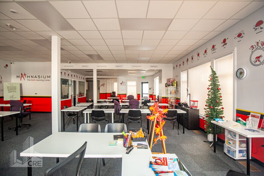 More Photos Of 2633 Ocean Ave, San Francisco Storefront Retail Office For Lease