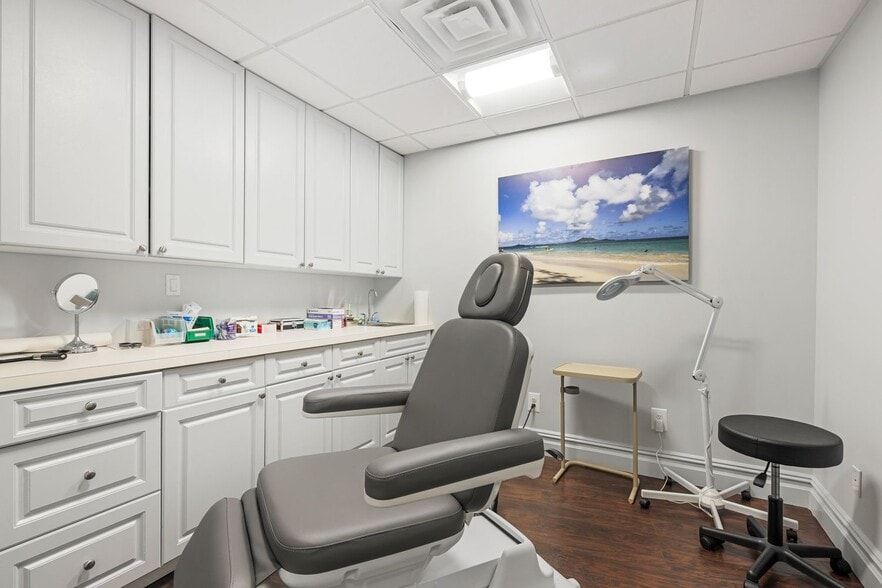 More Photos Of 9 Prospect Park W, Brooklyn Apartments For Sale